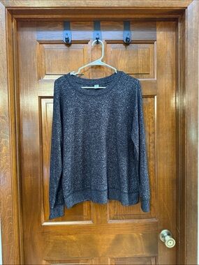 Old Navy Charcoal Heather Crew Neck Sweater